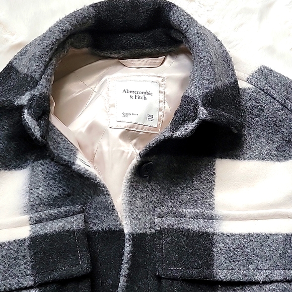 Abercrombie Black and White Plaid Jacket XXS - Picture 2 of 3